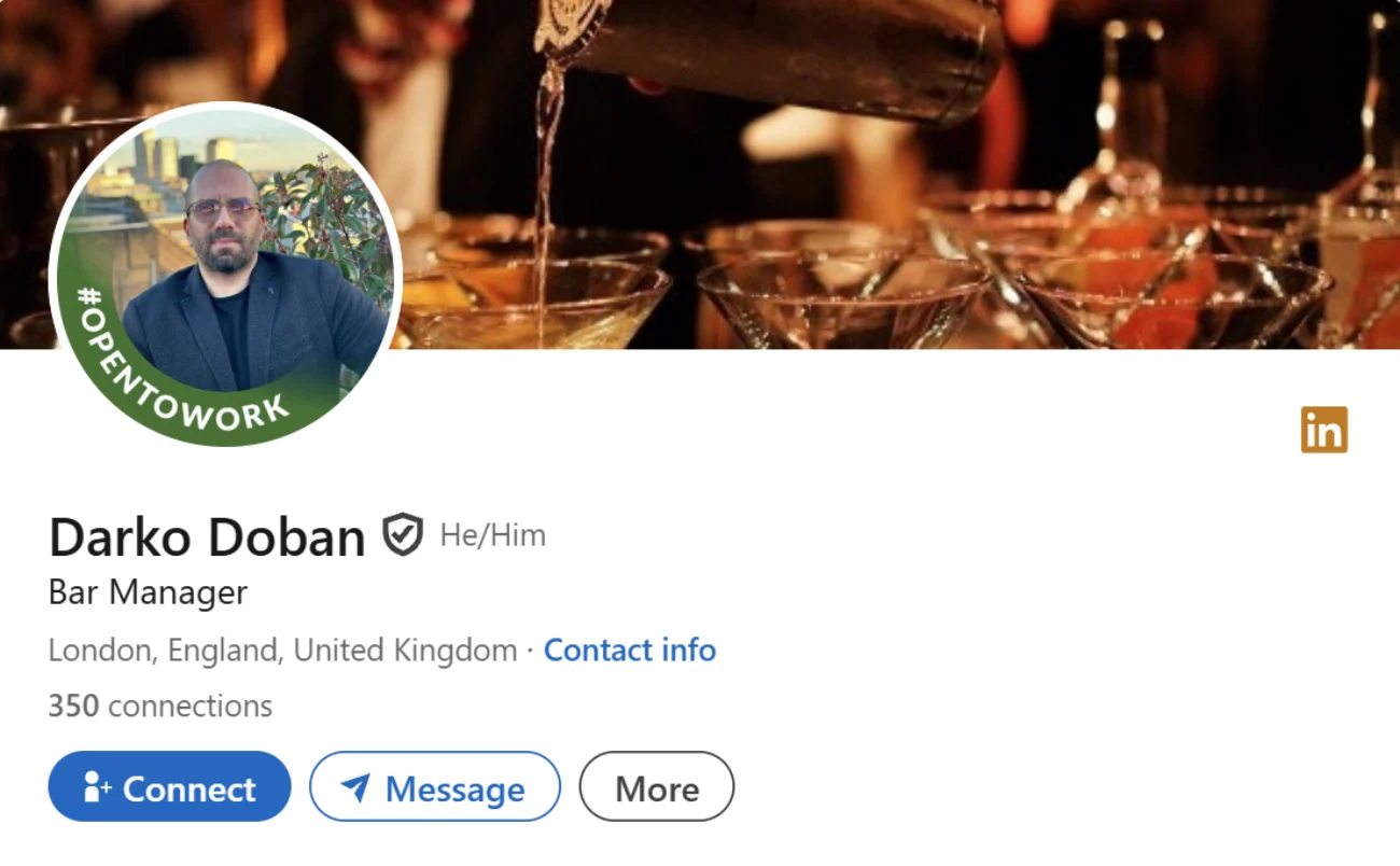 LinkedIn Headline Example For Bar Manager